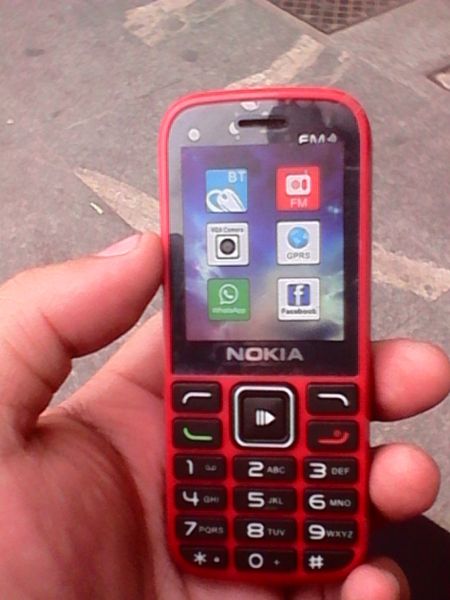 celular nokia com facebook e whatsaap